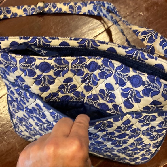 NWOT Vera Bradley Crossbody (Discolored Strap) - Picture 13 of 16